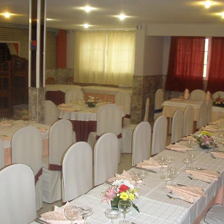 Hostal Mays Numancia de la Sagra Esterno foto