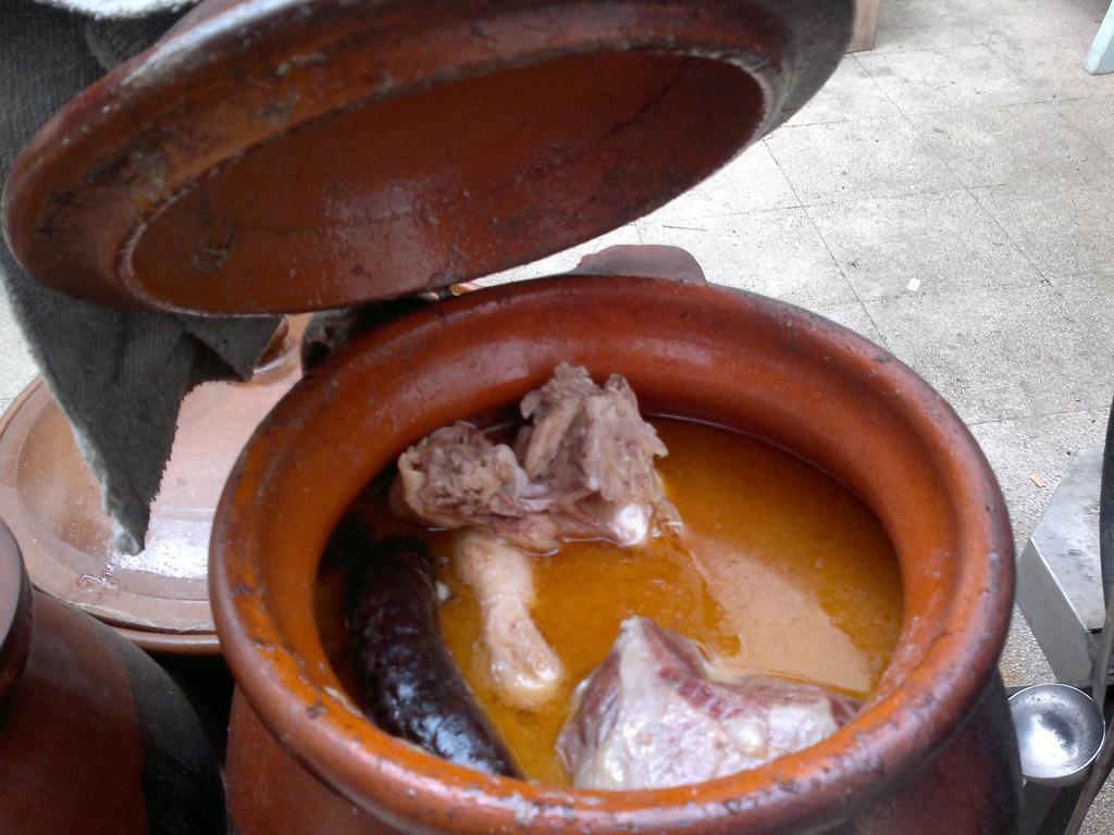 Hostal Mays Numancia de la Sagra Esterno foto